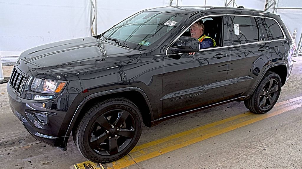 2014 Jeep Grand Cherokee Altitude photo