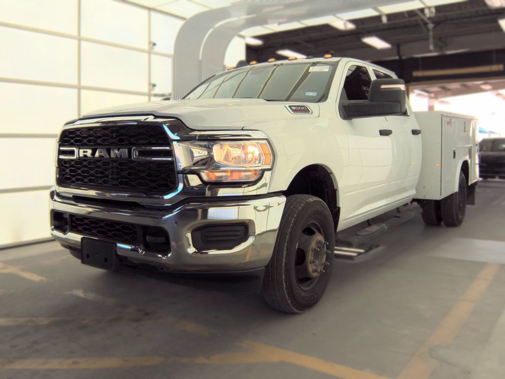2024 Ram 3500 Tradesman photo