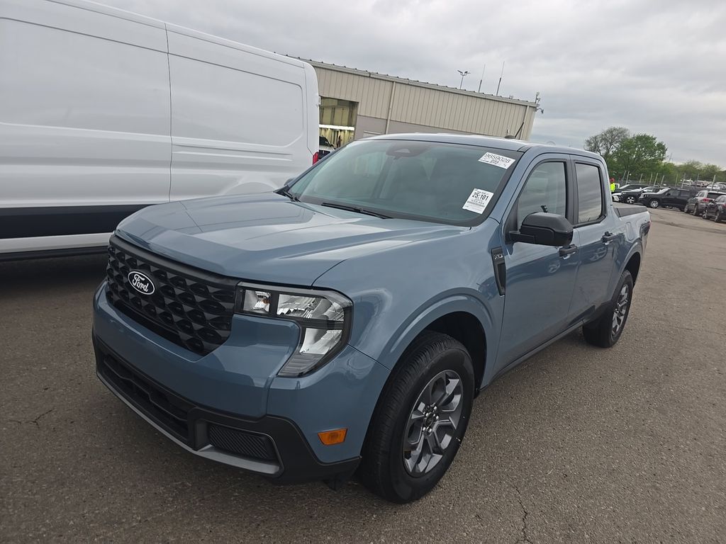 2025 Ford Maverick XLT photo