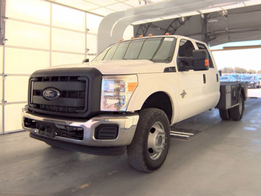 2012 Ford F-350 DRW XL photo