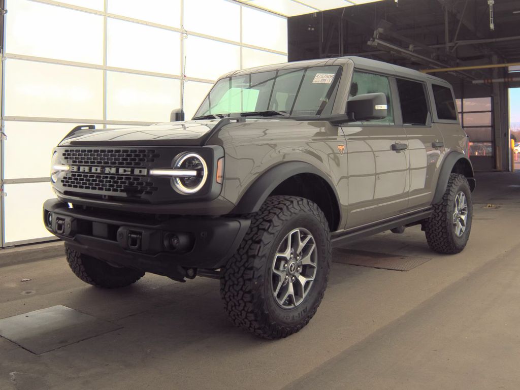 2025 Ford Bronco Badlands photo
