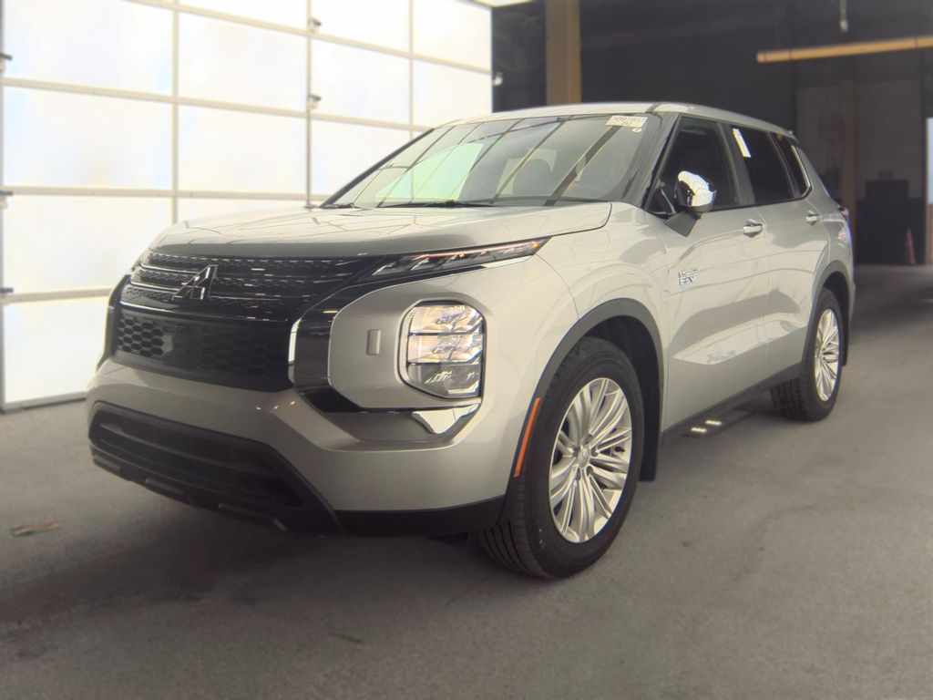 2025 Mitsubishi Outland ES Fleet photo