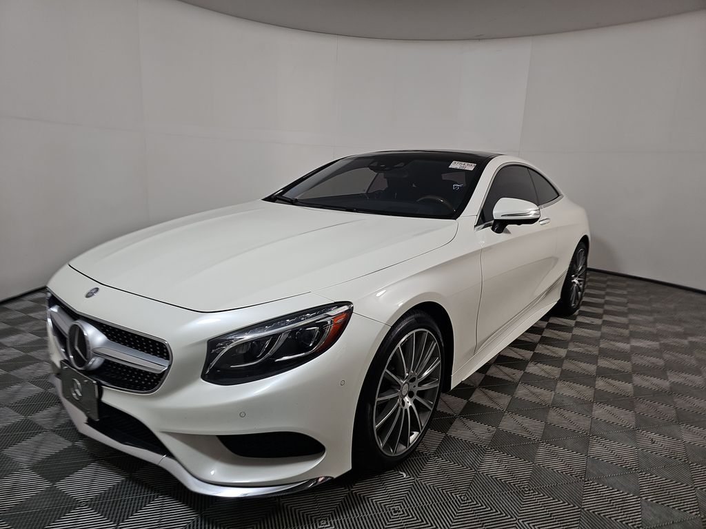 2015 Mercedes-Benz S-Class S550 photo