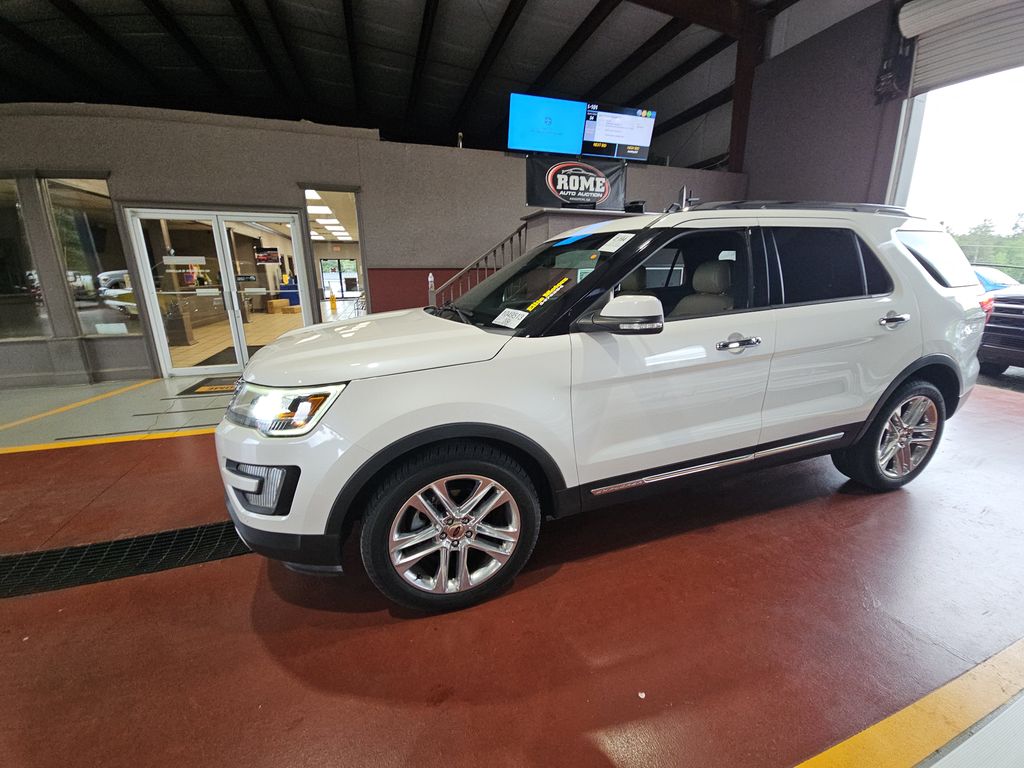 2017 Ford Explorer Limited photo