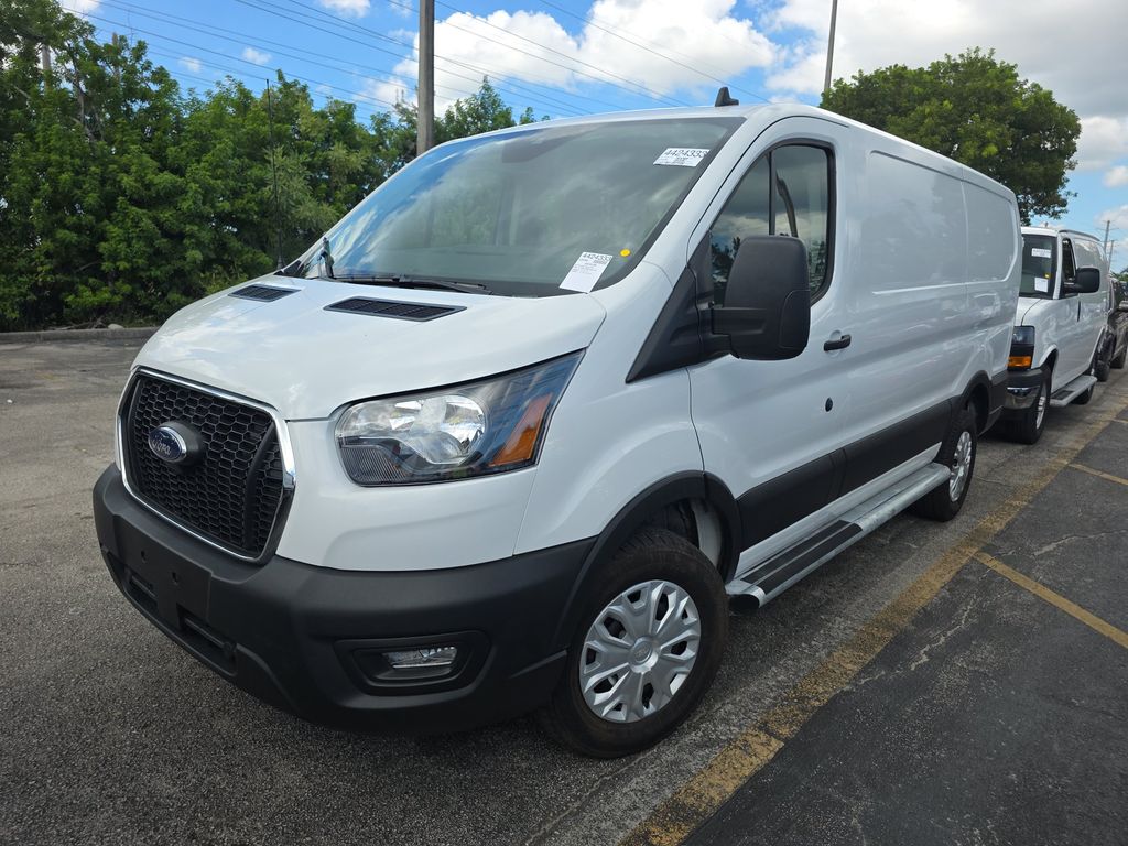 2025 Ford Transit 250 Base photo