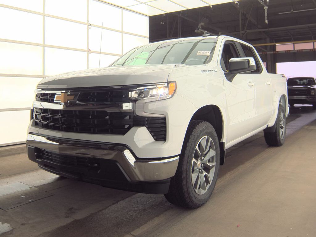 2026 Chevrolet Silverado 1500 LT photo