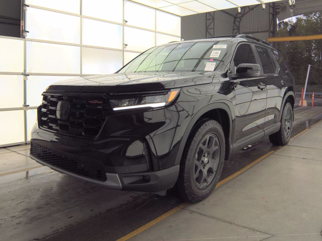 2025 Honda Pilot Trailsport photo