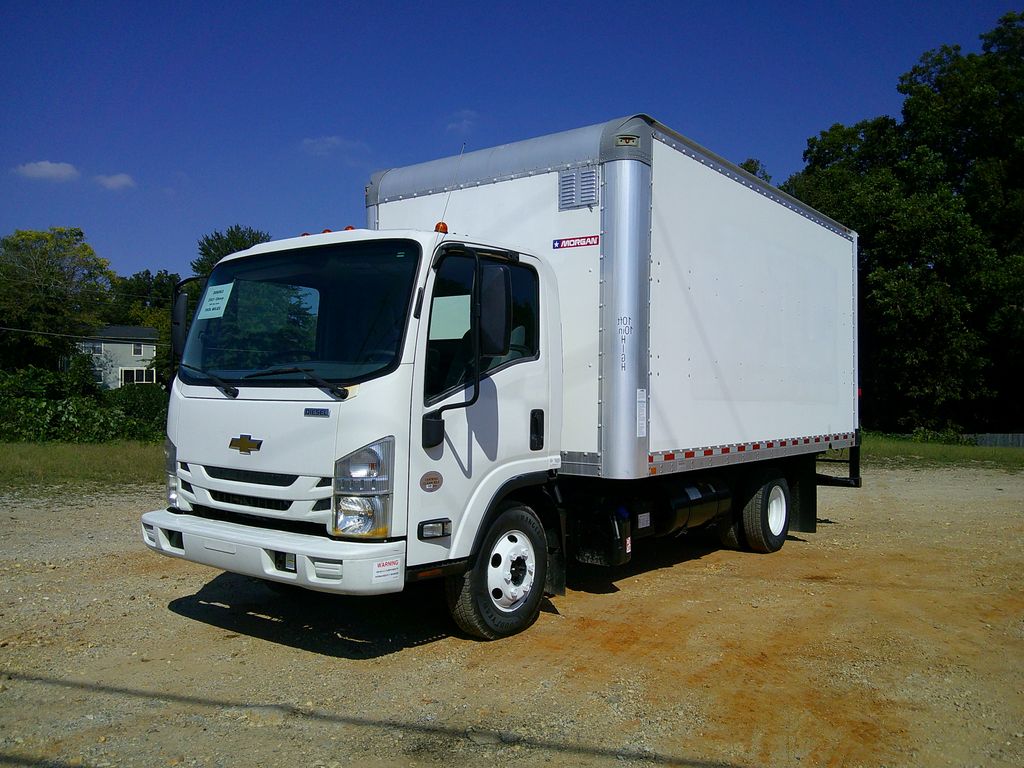 2021 Chevrolet 4500HD Base photo