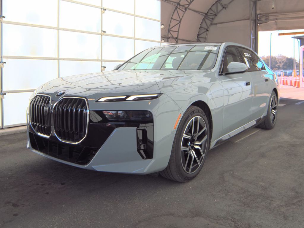 2026 BMW 7 Series 740I Xdriv photo