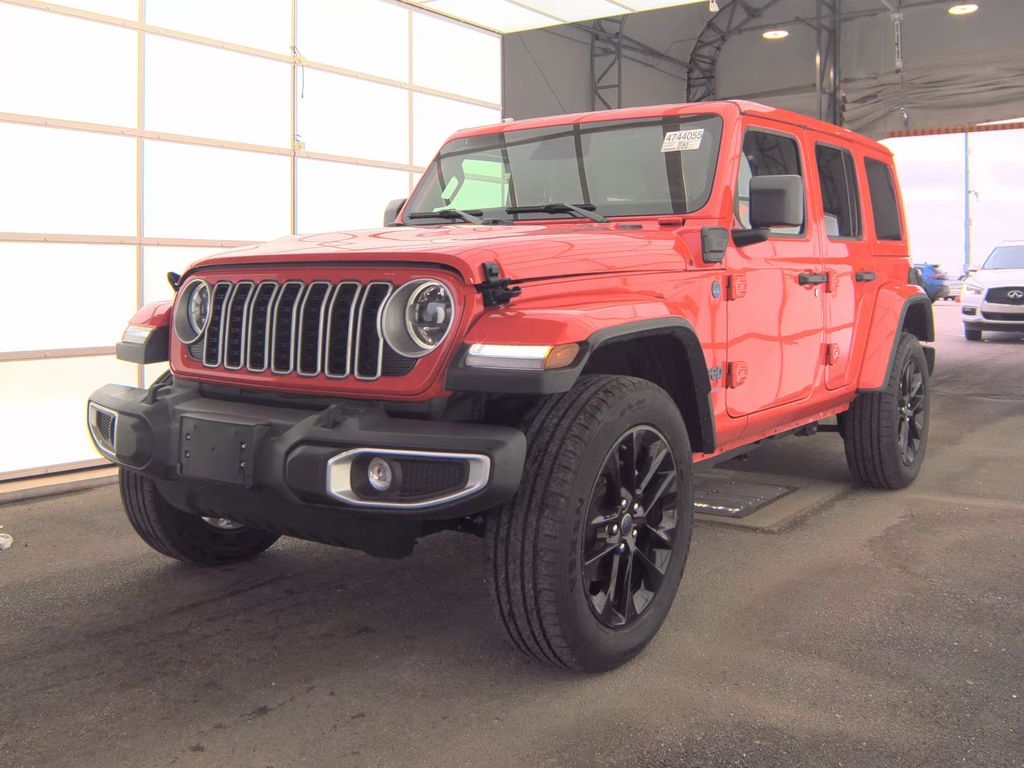 2025 Jeep Wrangler Sahara photo