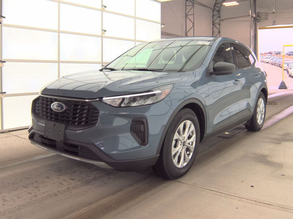 2025 Ford Escape Active photo