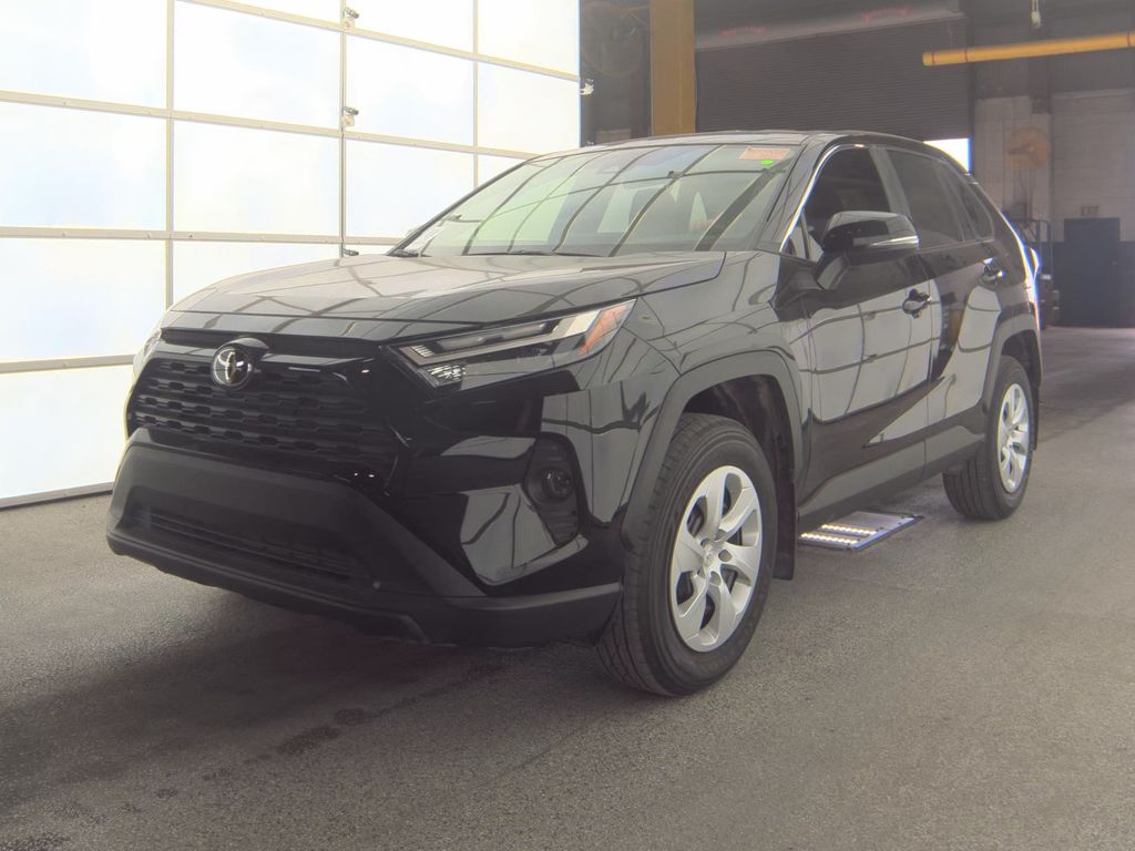 2025 Toyota RAV4 LE photo