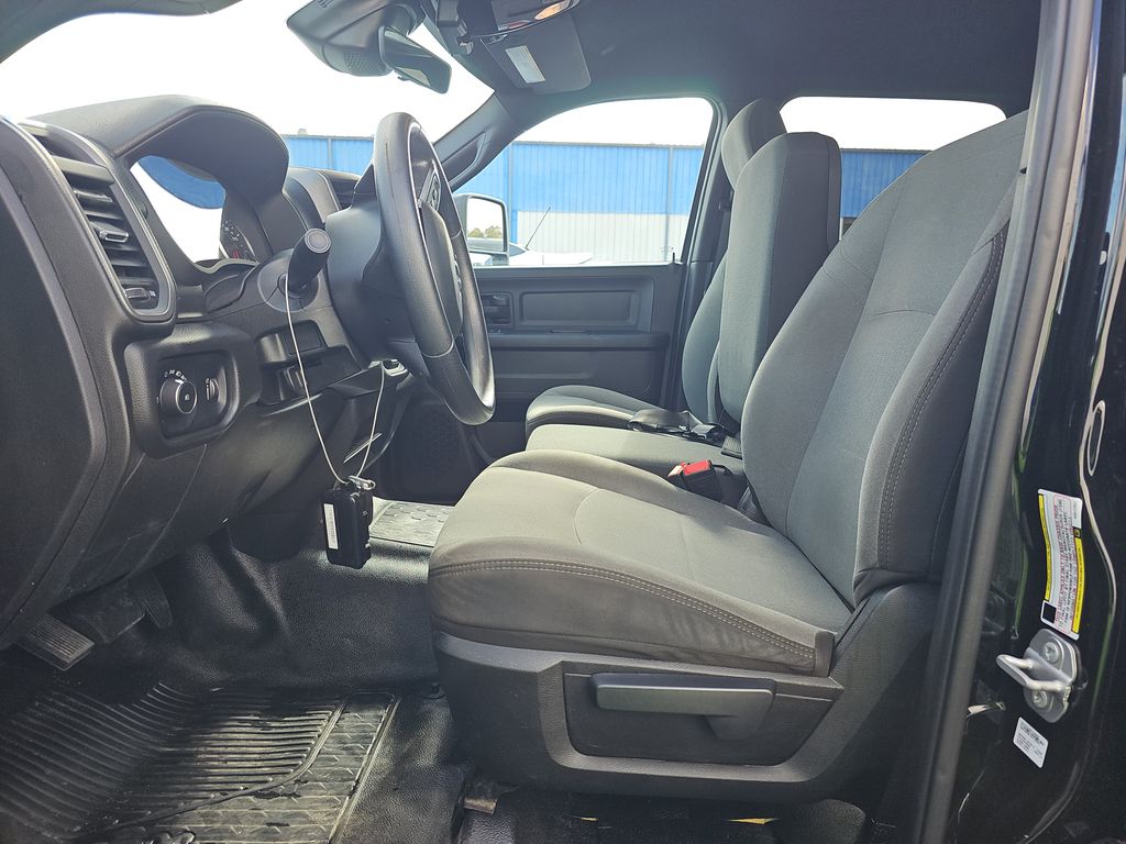 2025 Ram 5500 Tradesman photo