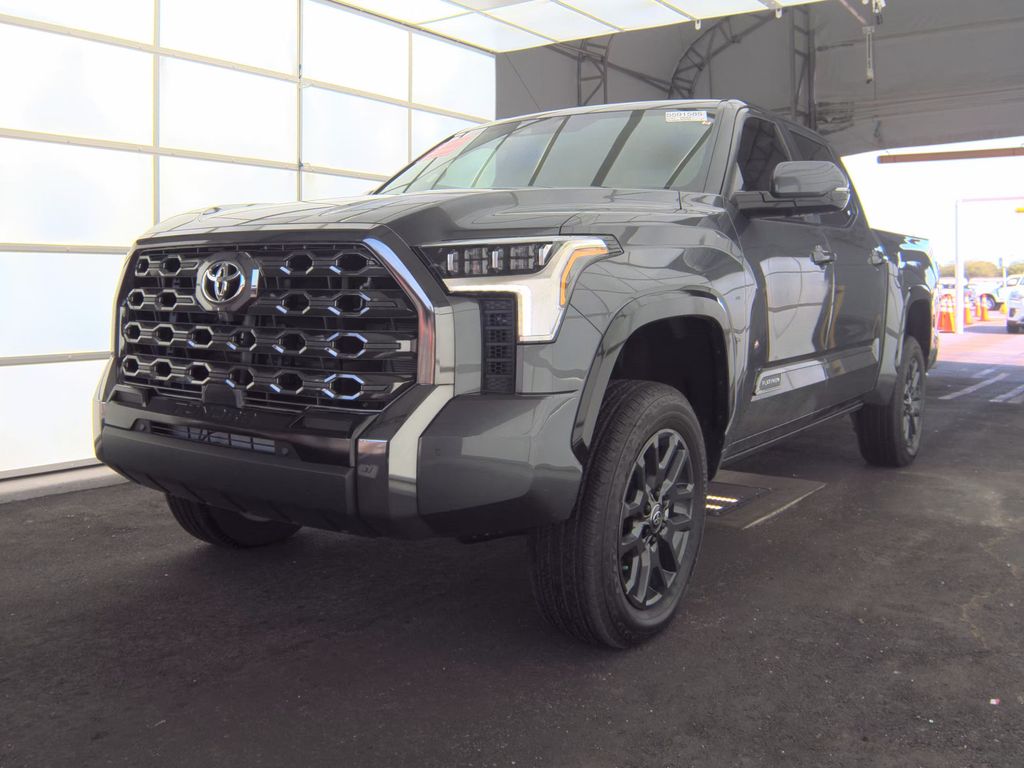 2025 Toyota Tundra Platinum photo