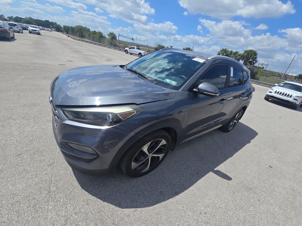 2017 Hyundai Tucson Sport photo