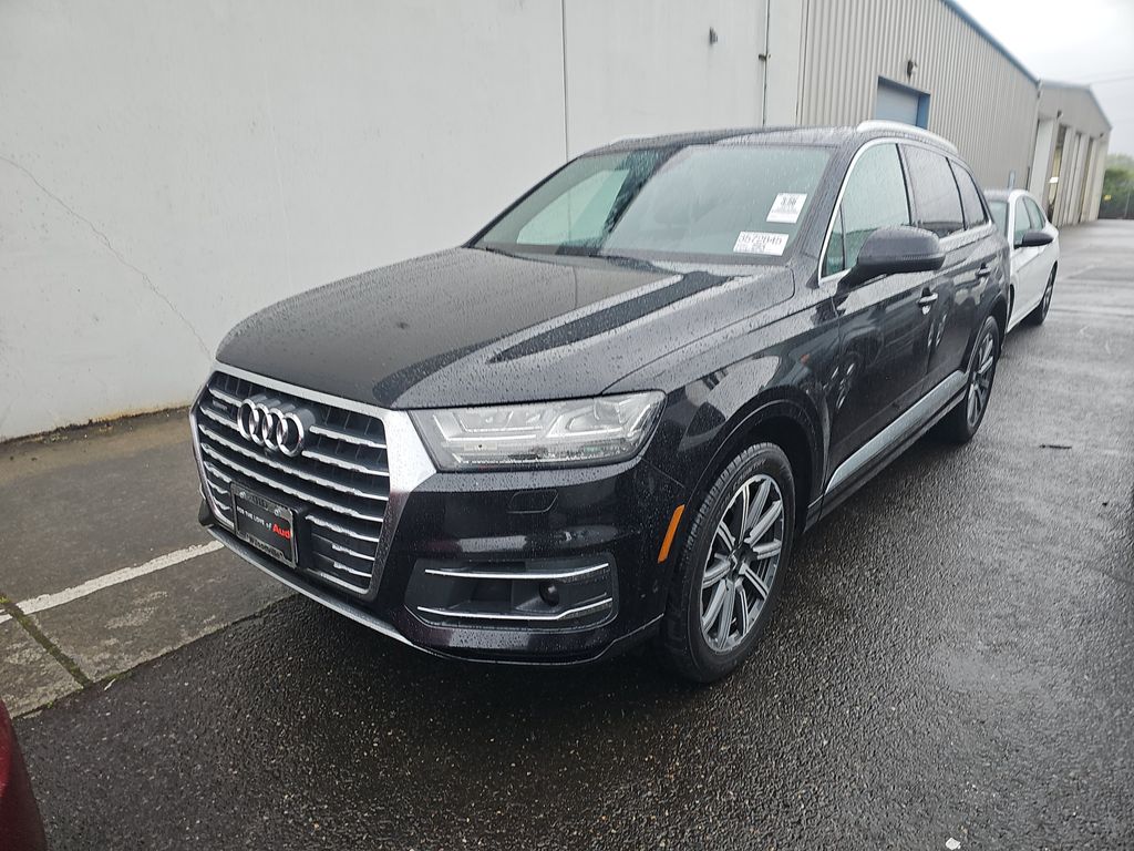 2019 Audi Q7 Prestige photo