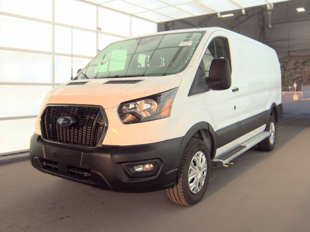 2025 Ford T250 Cargo photo