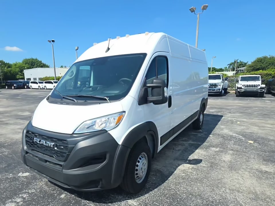 2025 Ram ProMaster 2500 Tradesman photo
