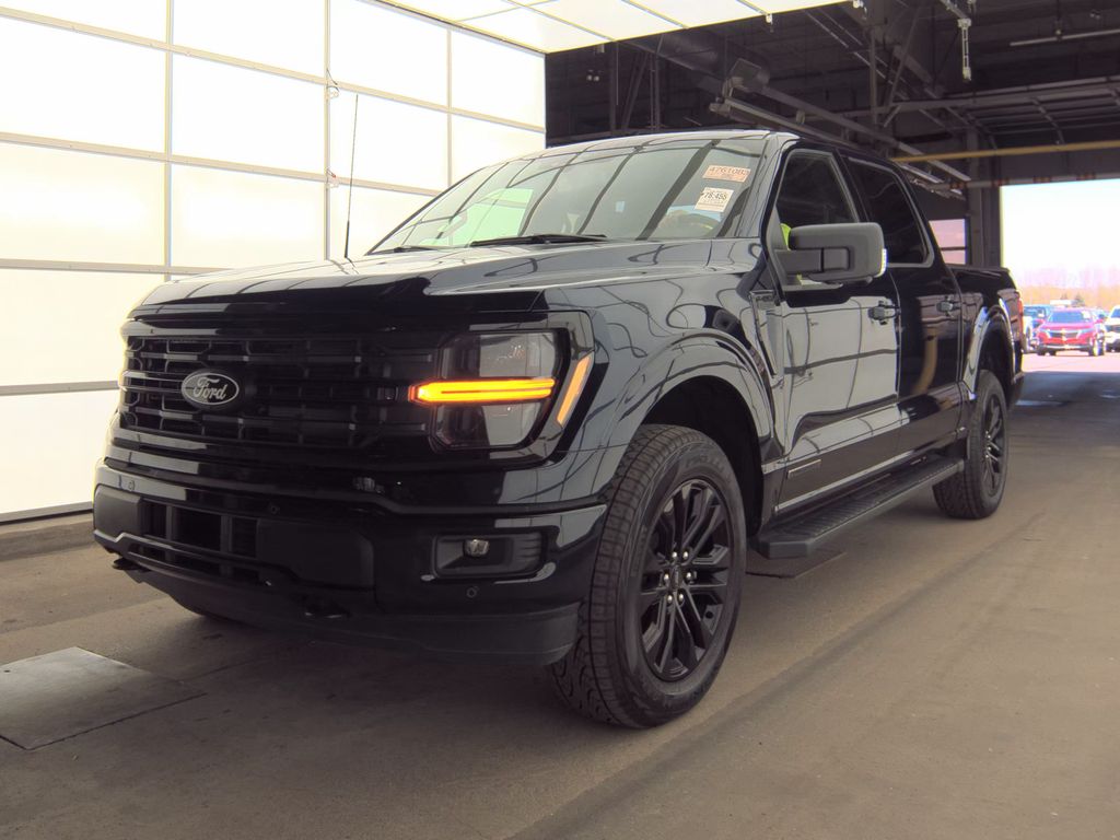 2025 Ford F-150 XLT photo