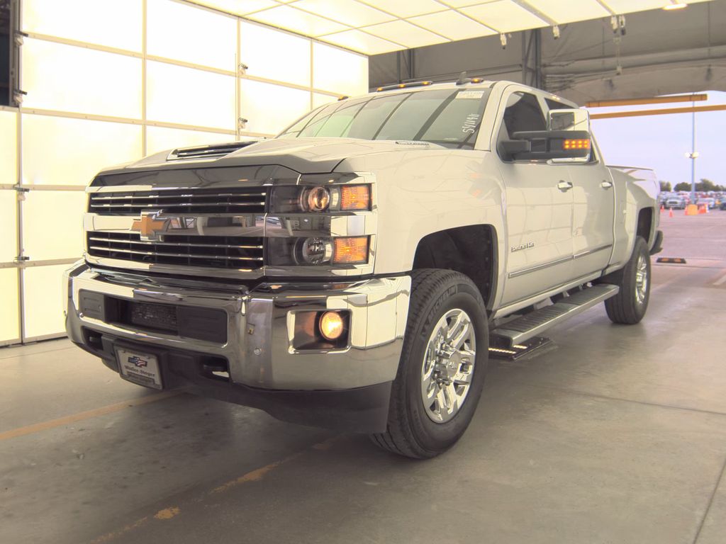 2019 Chevrolet Silverado 2500HD LTZ photo