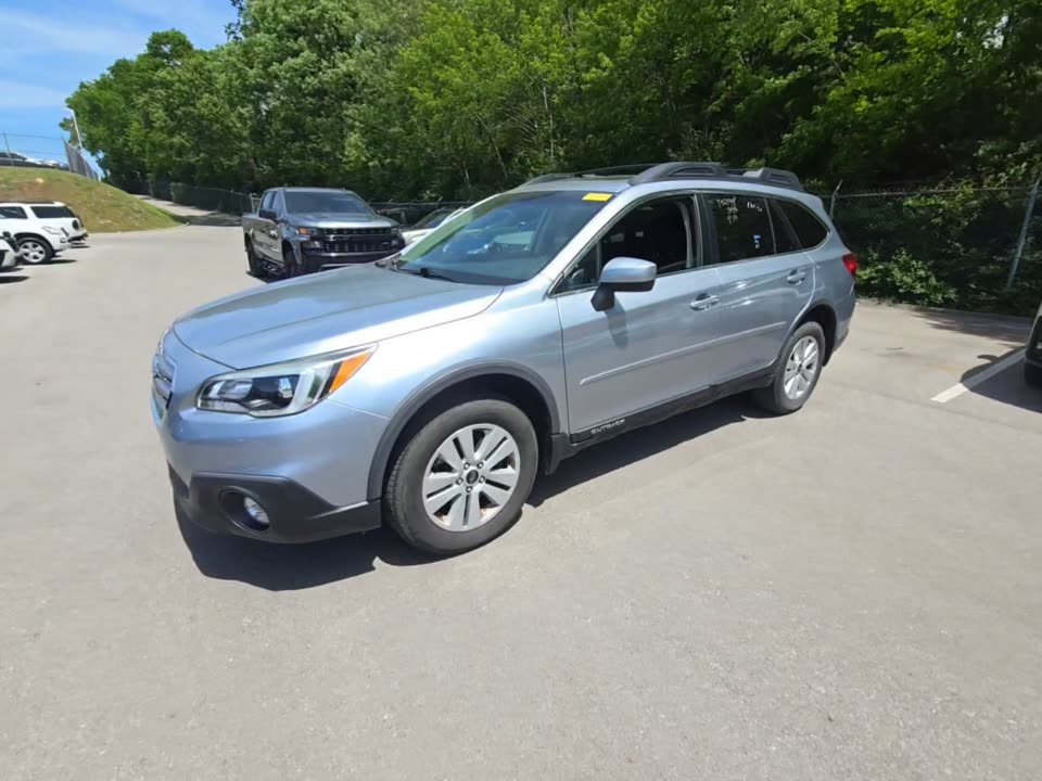 2015 Subaru Outback Premium photo