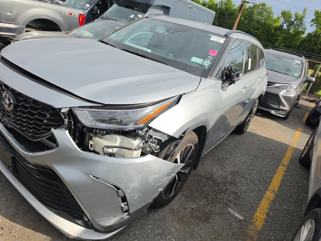 2021 Toyota Highlndr XSE photo