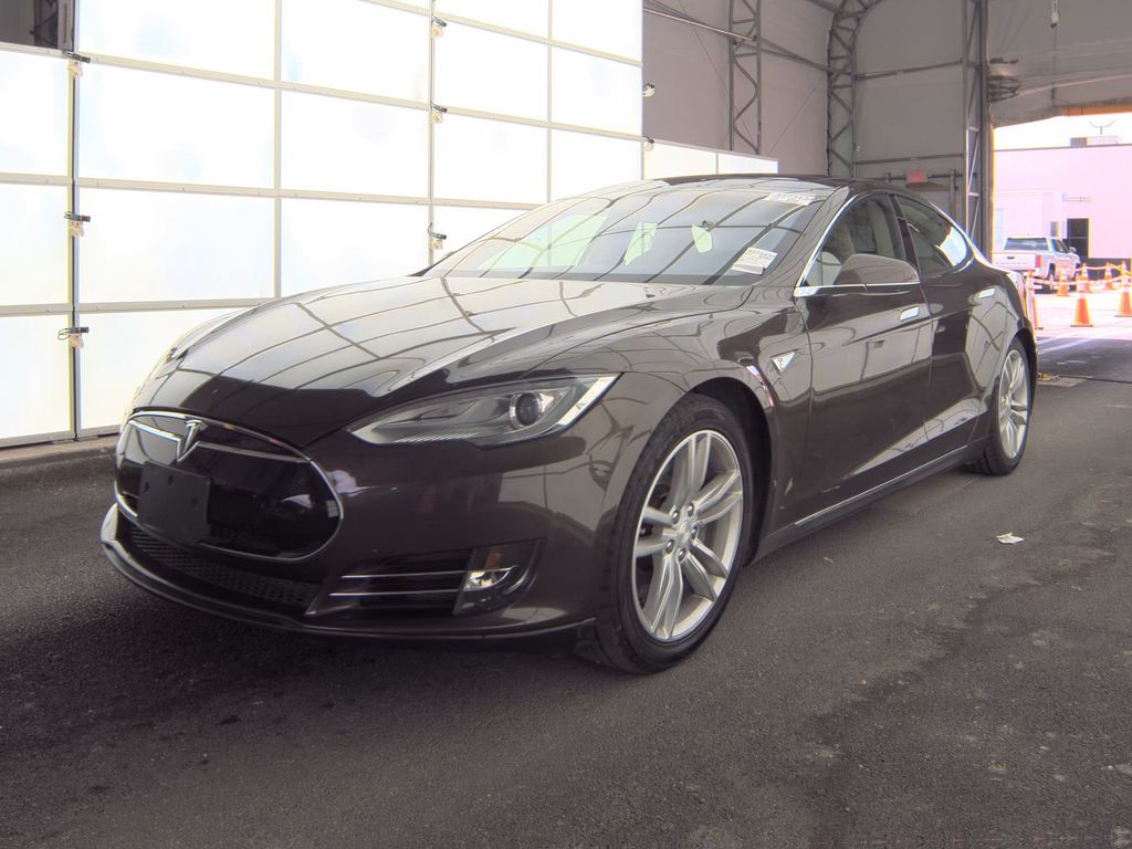 2013 Tesla Model S photo