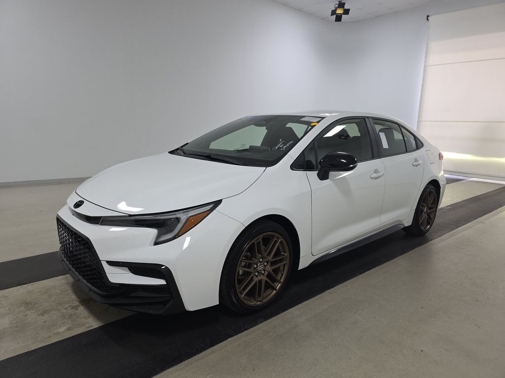 2024 Toyota Corolla Hybrid SE photo