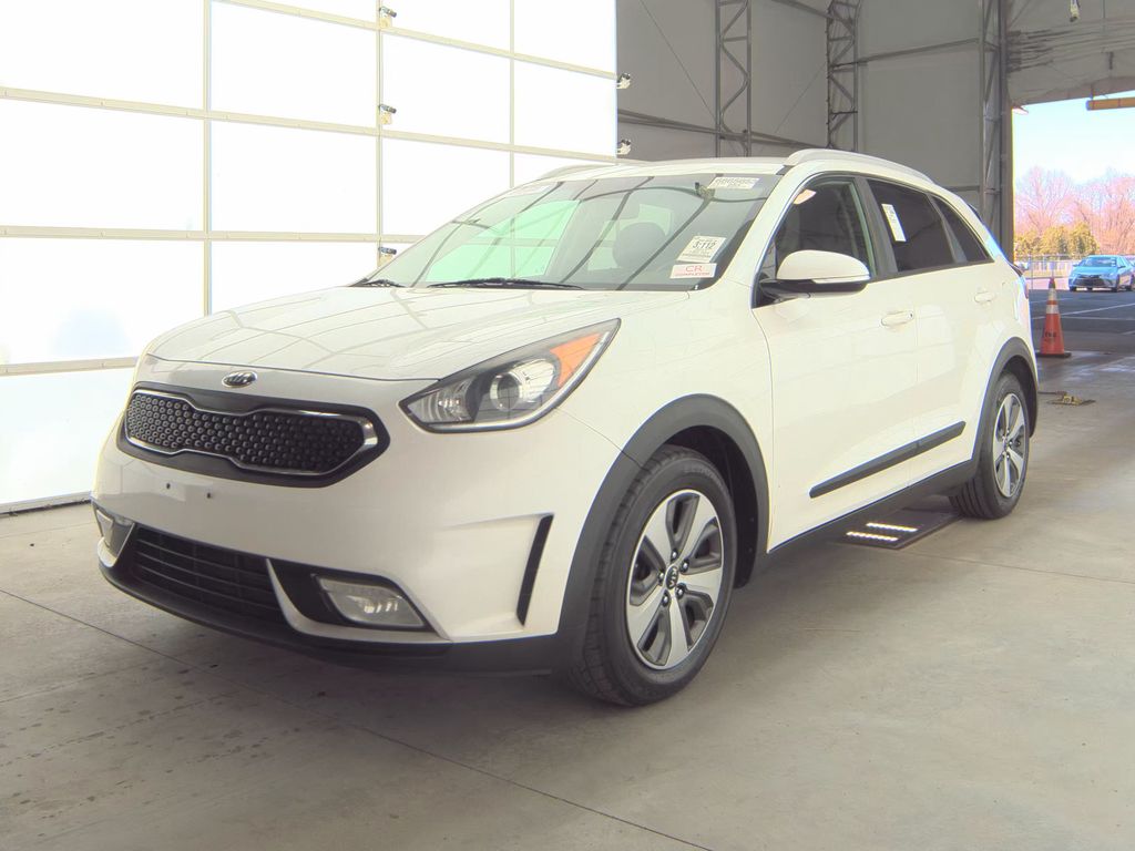 2017 Kia Niro EX photo