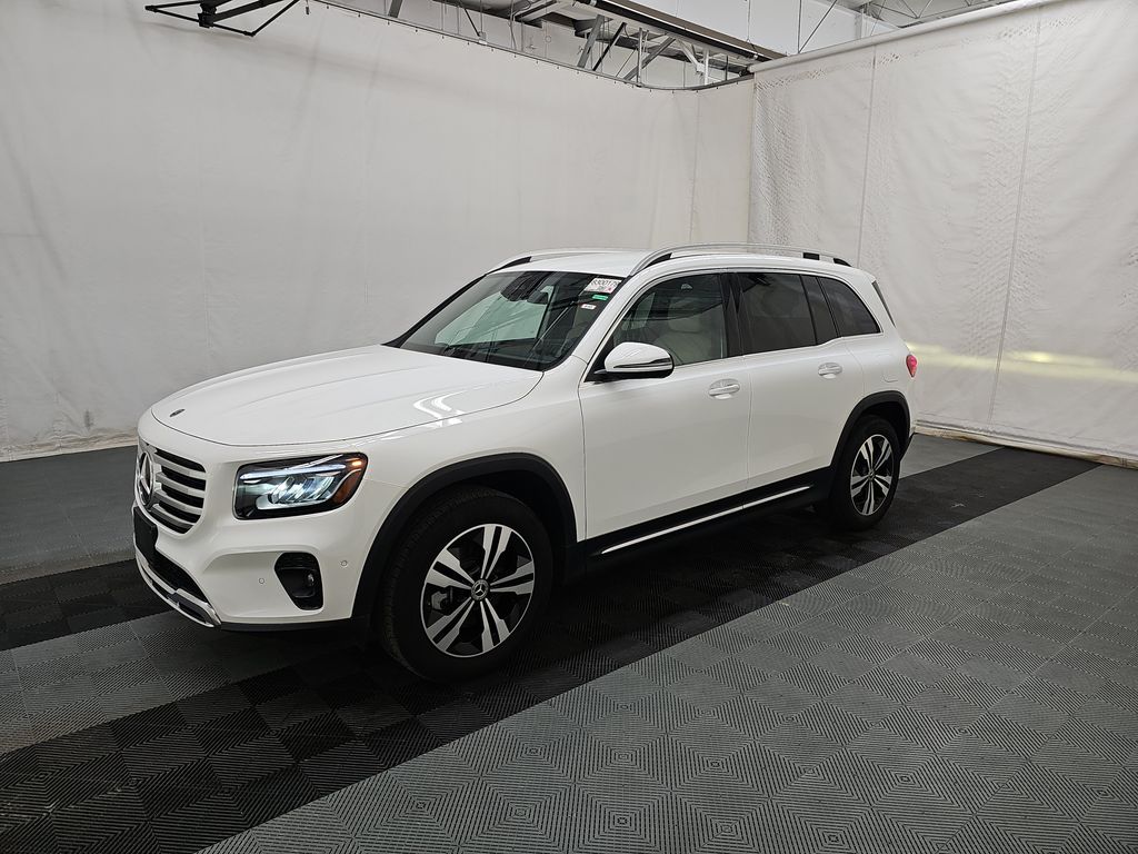 2025 Mercedes-Benz GLB GLB 250 photo