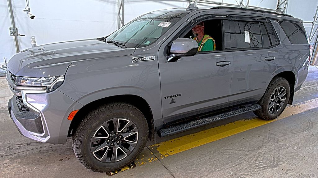 2021 Chevrolet Tahoe Z71 photo