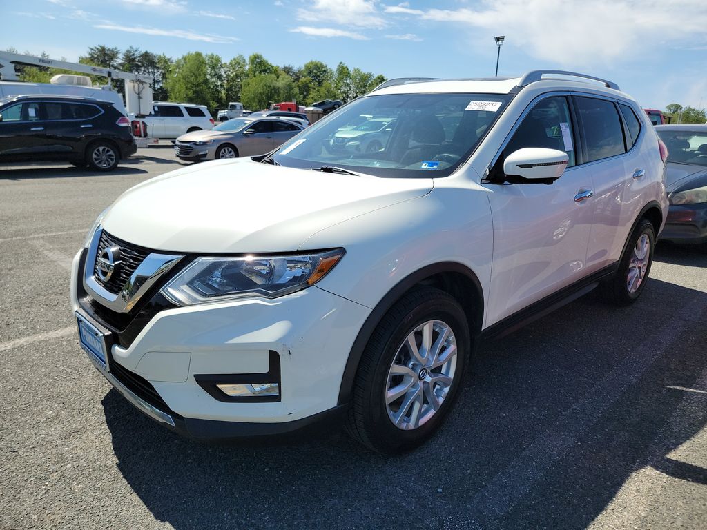 2017 Nissan Rogue SV photo
