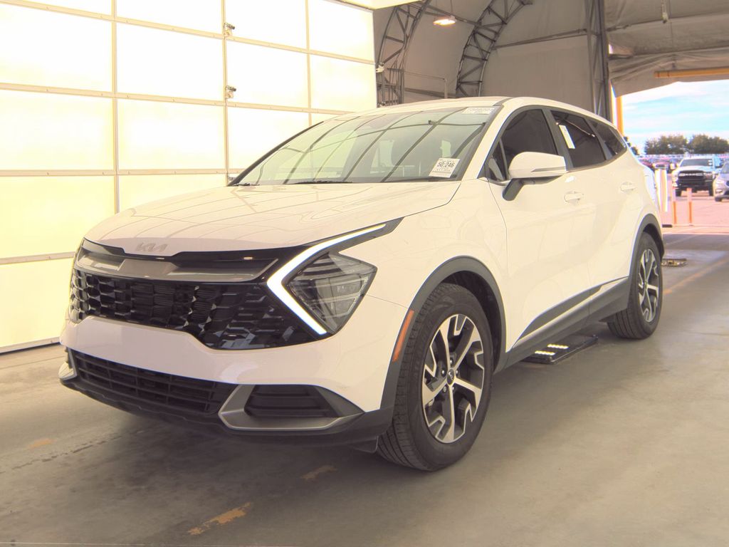 2025 Kia Sportage EX photo
