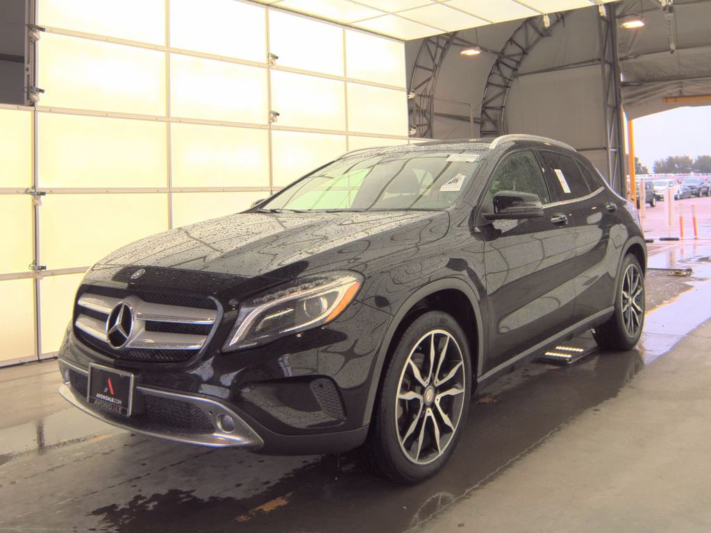 2015 Mercedes-Benz GLA GLA250 photo