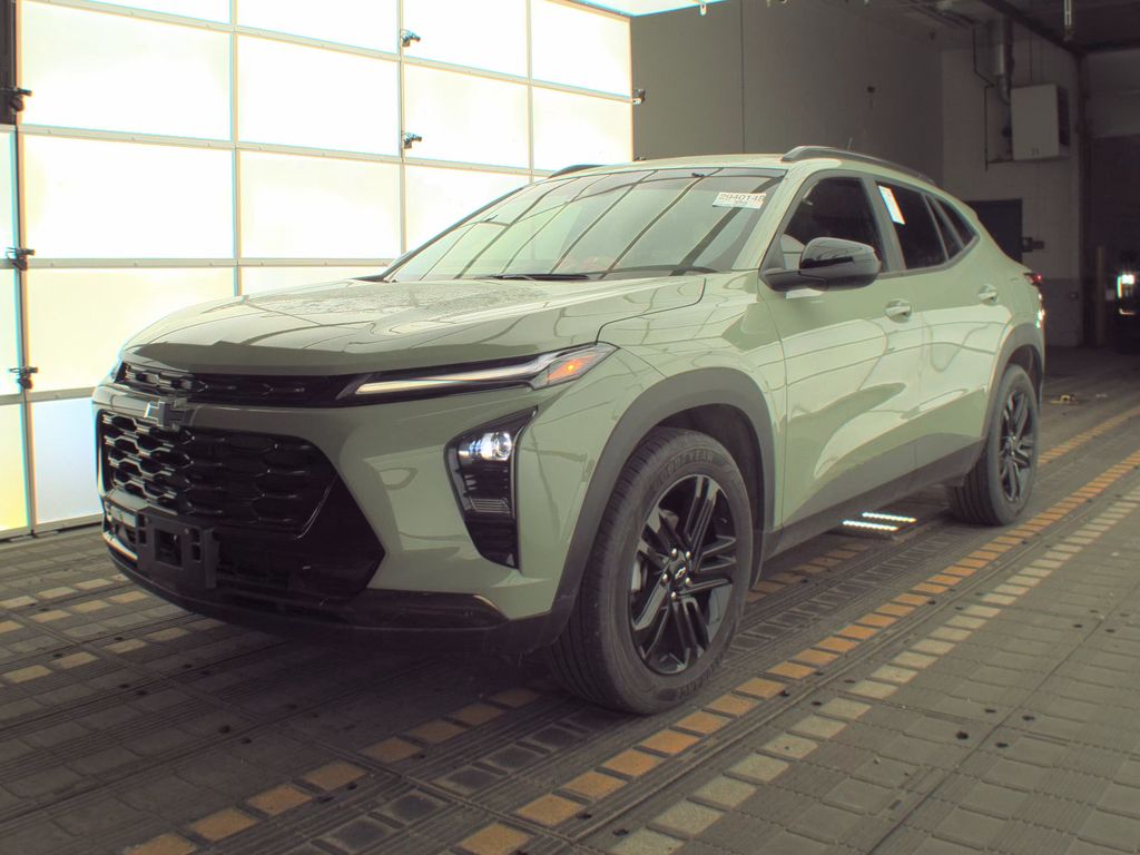 2025 Chevrolet Trax Activ photo