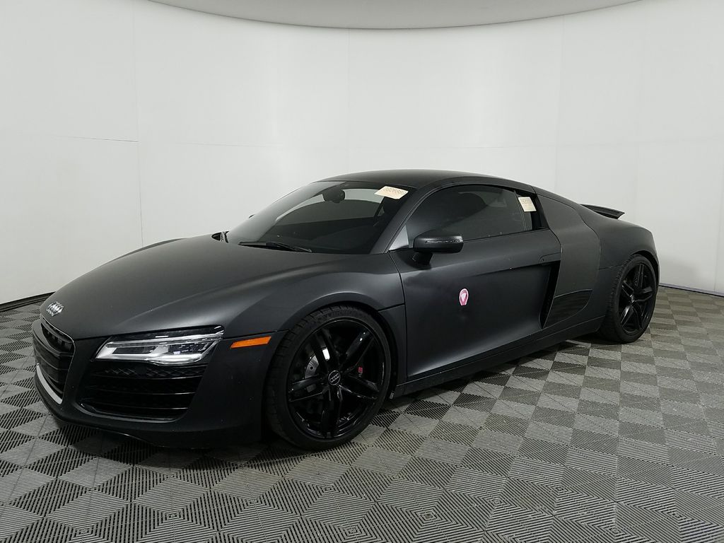 2015 Audi R8 V8 photo