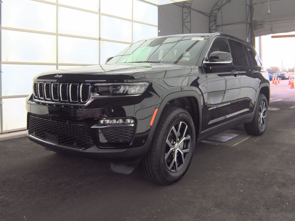 2025 Jeep Grand Cherokee Limited photo