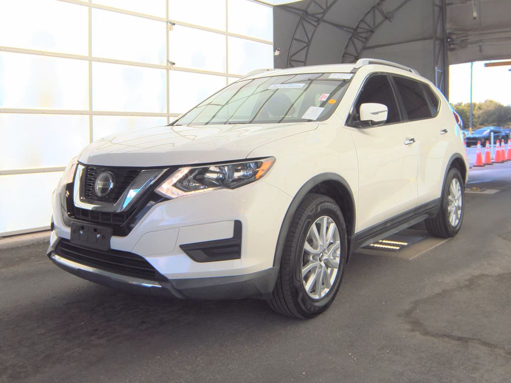 2018 Nissan Rogue SV photo