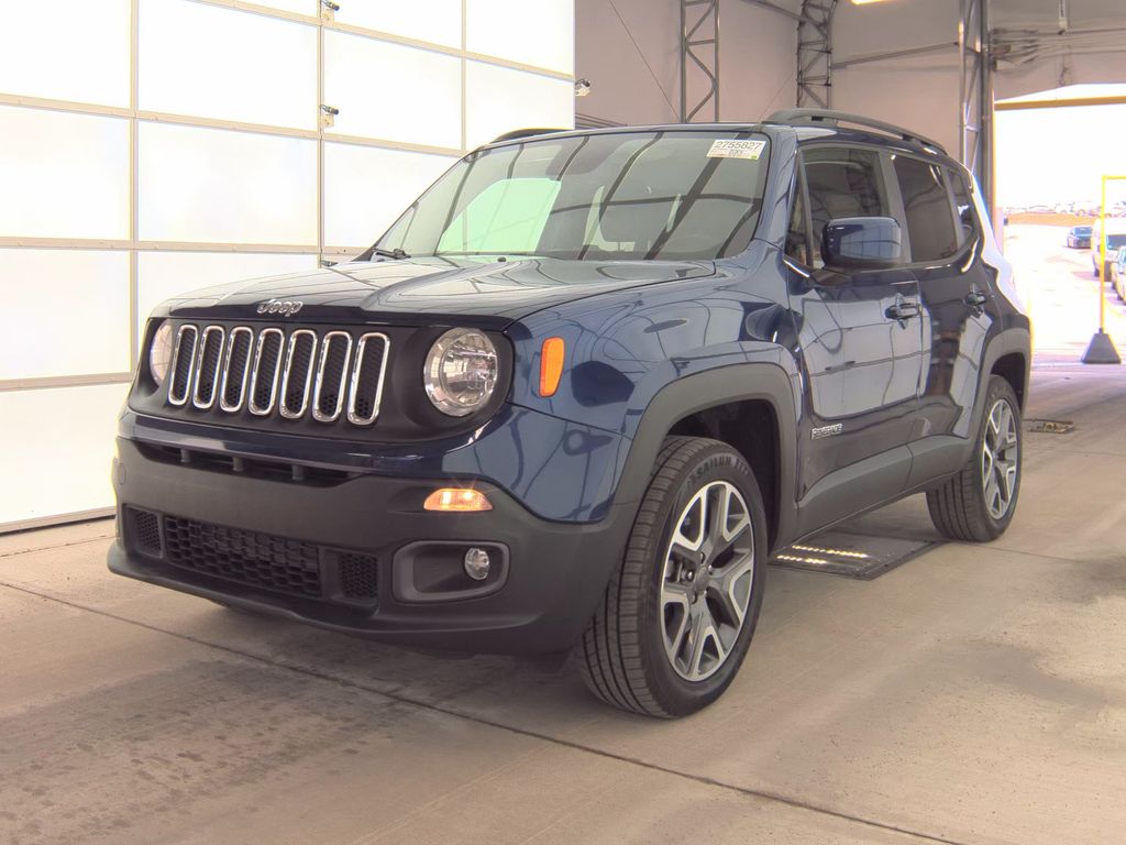 2017 Jeep Renegade Latitude photo