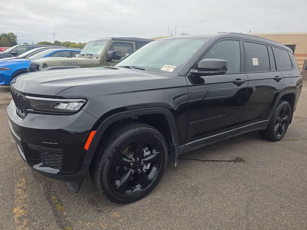 2025 Jeep Grand Cherokee Altitude X photo