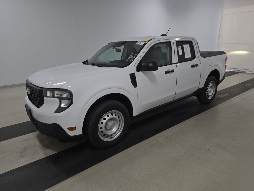 2025 Ford Maverick XL photo