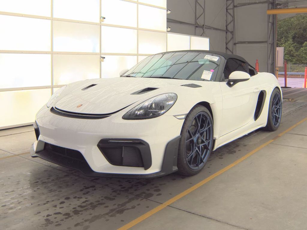 2025 Porsche 718 Spyder RS photo